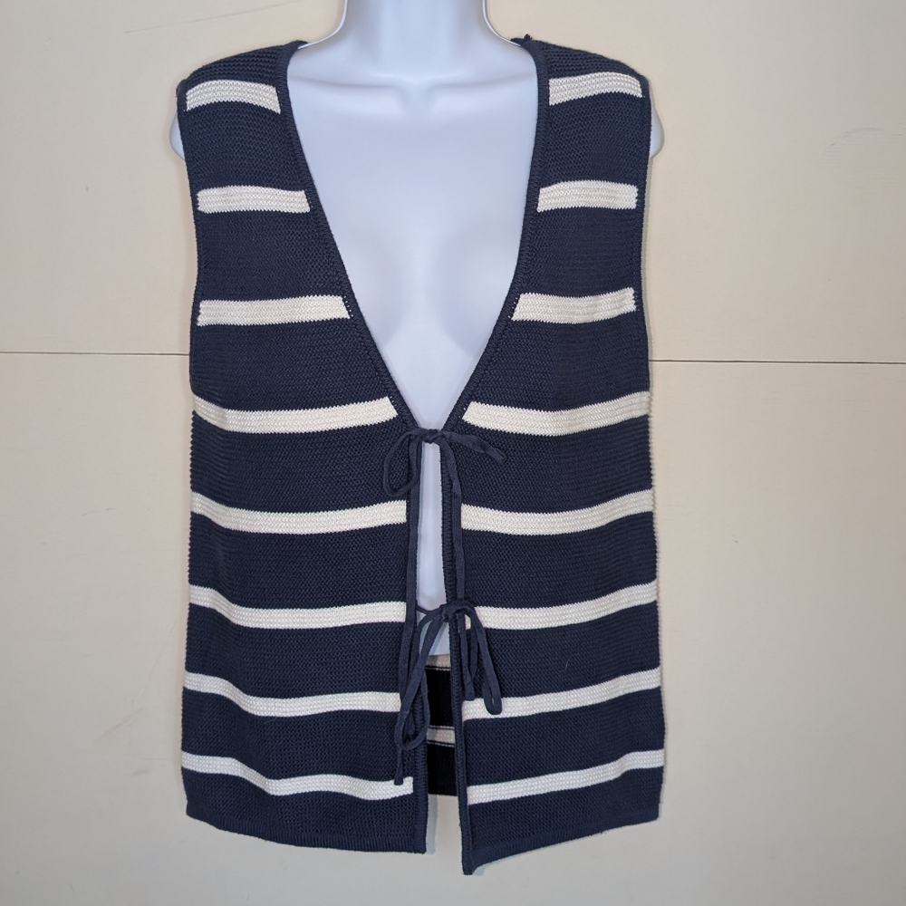 NWT Fourth + Bay Knit Vest in Navy Blue and White Stripes